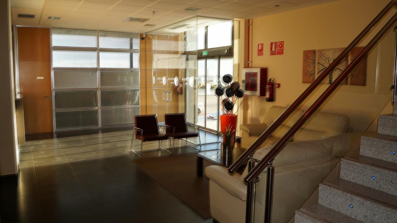 Hotel Area De Servicio Los Chopos Villaherreros Ngoại thất bức ảnh