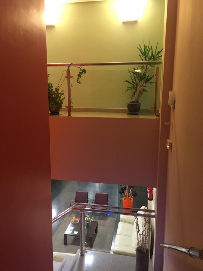 Hotel Area De Servicio Los Chopos Villaherreros Ngoại thất bức ảnh